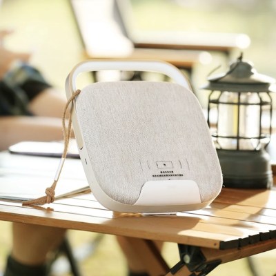 ROCK ลําโพง 3 in1 ลําโพงพกพา , ที่ชาร์จไร้สาย , ไฟฉาย