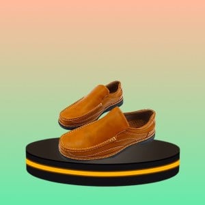 รองเท้าลำลองผู้ชาย หุ้มข้อ สีแทน